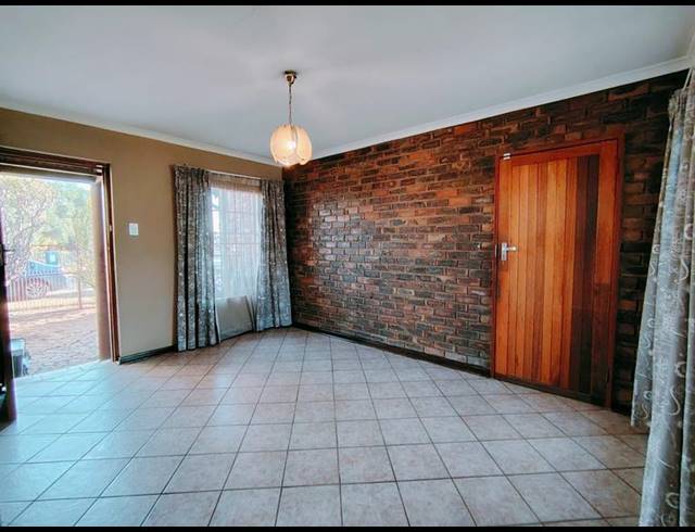 3 BEDROOM HOUSE FOR SALE IN THE REEDS